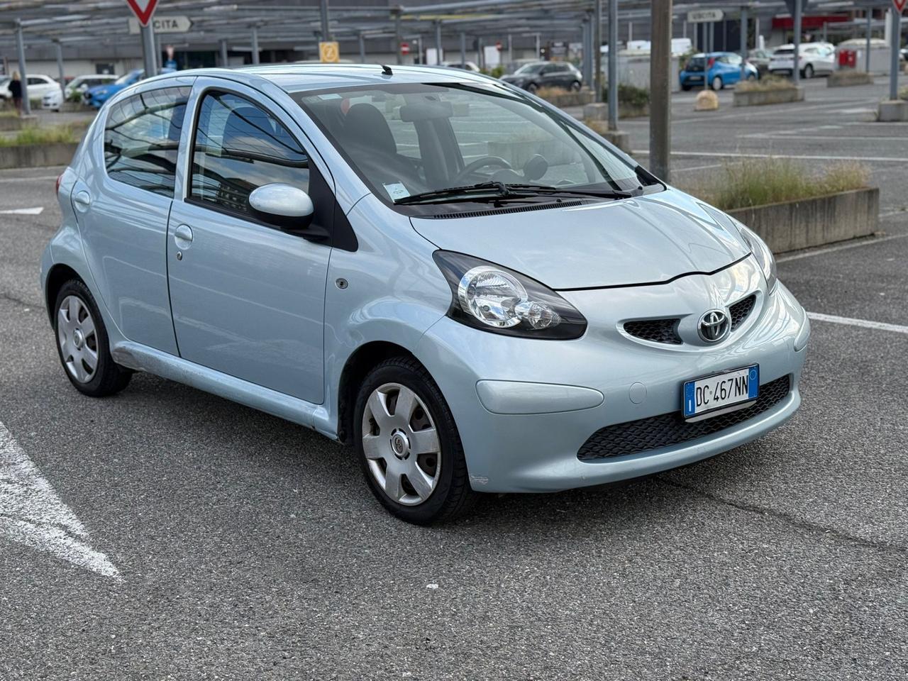 Toyota Aygo 1.0 12V VVT-i 5 porte