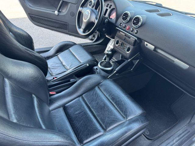 AUDI TT Coupé 1.8 T 20V 179 CV MK1