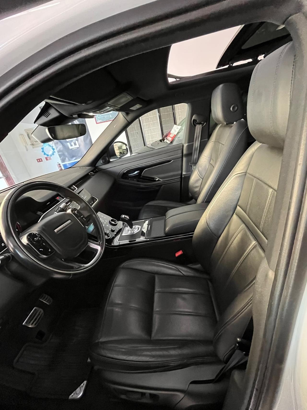 Land Rover Range Evoque 2.0D I4-L.Flw 150 CV AWD Auto R-Dynamic S