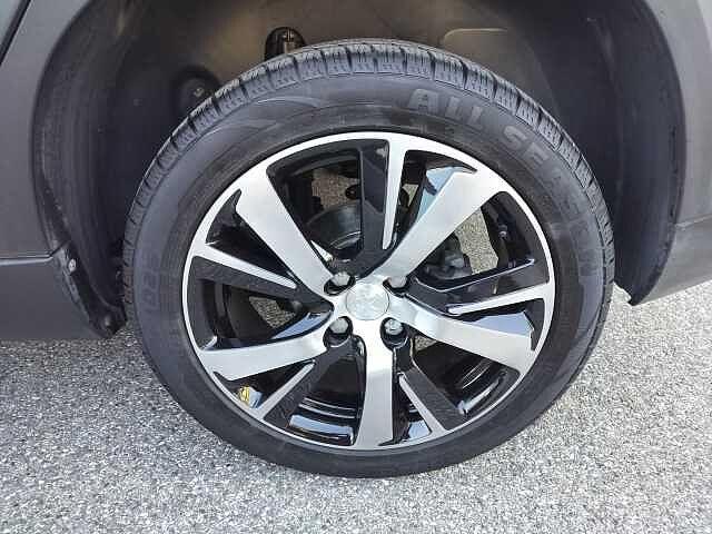 Peugeot 2008 PureTech Turbo 110 EAT6 S&S Allure