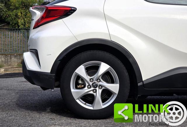 TOYOTA C-HR 1.8h Business 2wd e-cvt