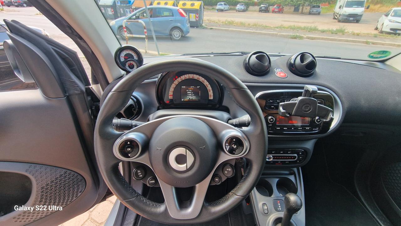 Smart ForTwo 90 0.9 Turbo twinamic PASSION * LED+ PANORAMA*