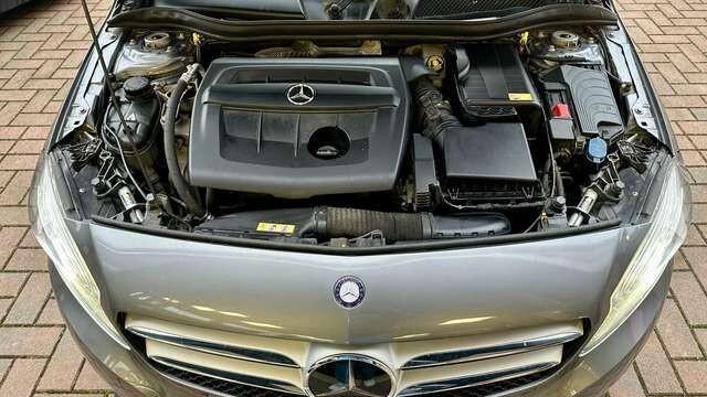 Mercedes-Benz A 180 1.5 CDi 109CV Automatico Sport