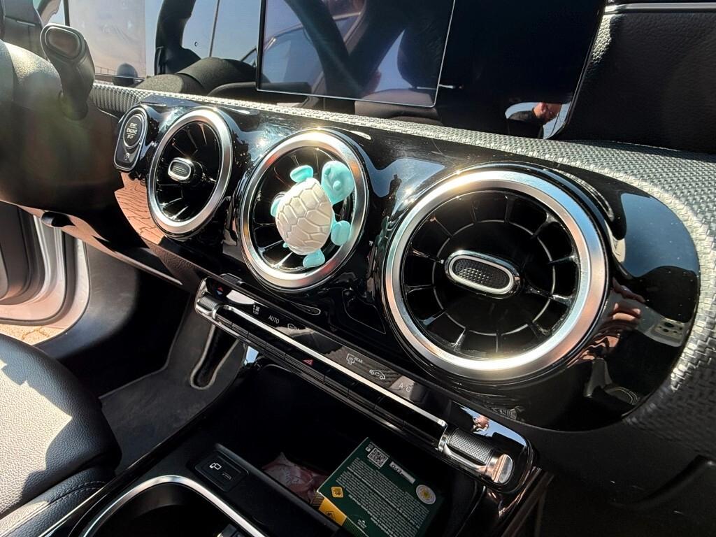 Mercedes-benz A 180 d Automatic Premium