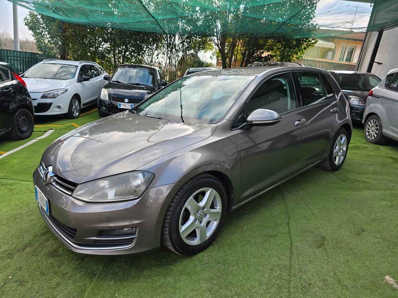 Volkswagen Golf 1.6TDI 105CV Highline-2014