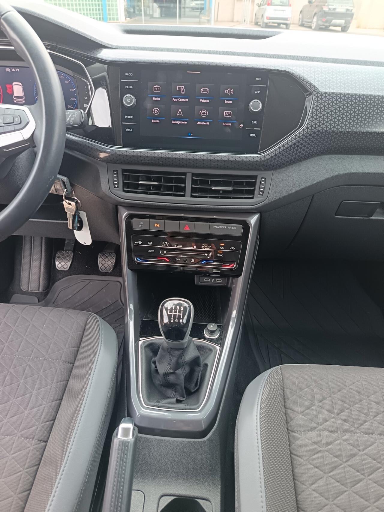 Volkswagen T-Cross 1.0 TSI 110 CV Advanced