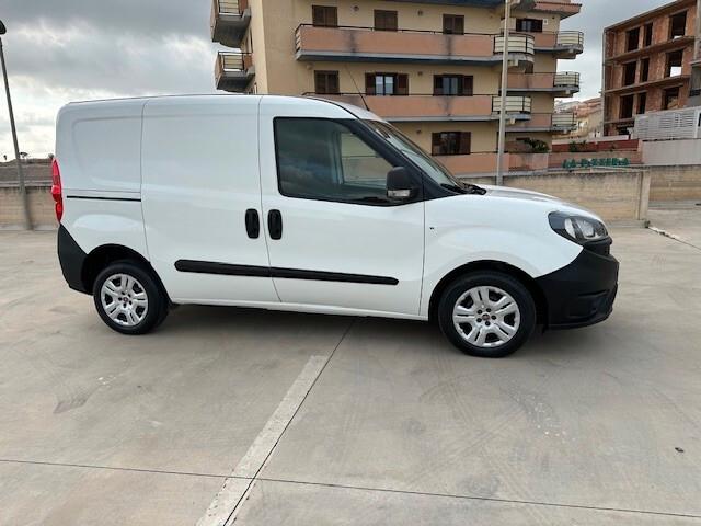 Fiat Doblo Doblò 1.6 MJT 105CV Cargo Lounge Prezzo + Iva