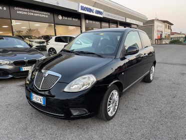 Lancia Ypsilon 1.2 69 CV Platino