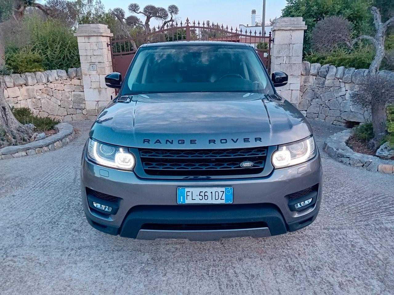 Land Rover Range Sport 3.0 TDV6 HSE Dynamic