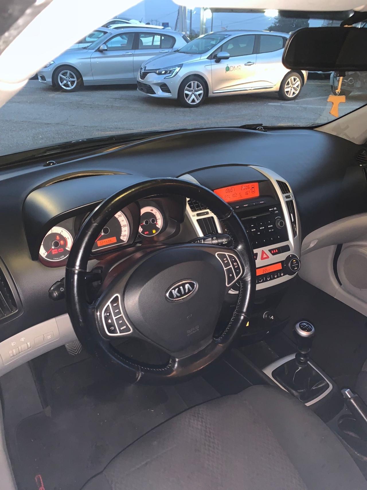 Kia Ceed cee'd Sp. Wag. 1.6 CRDi VGT 115CV TX