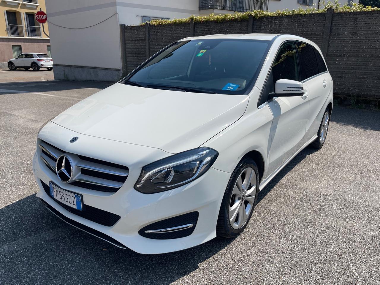 Mercedes-benz B 180 B 180 d Automatic Business