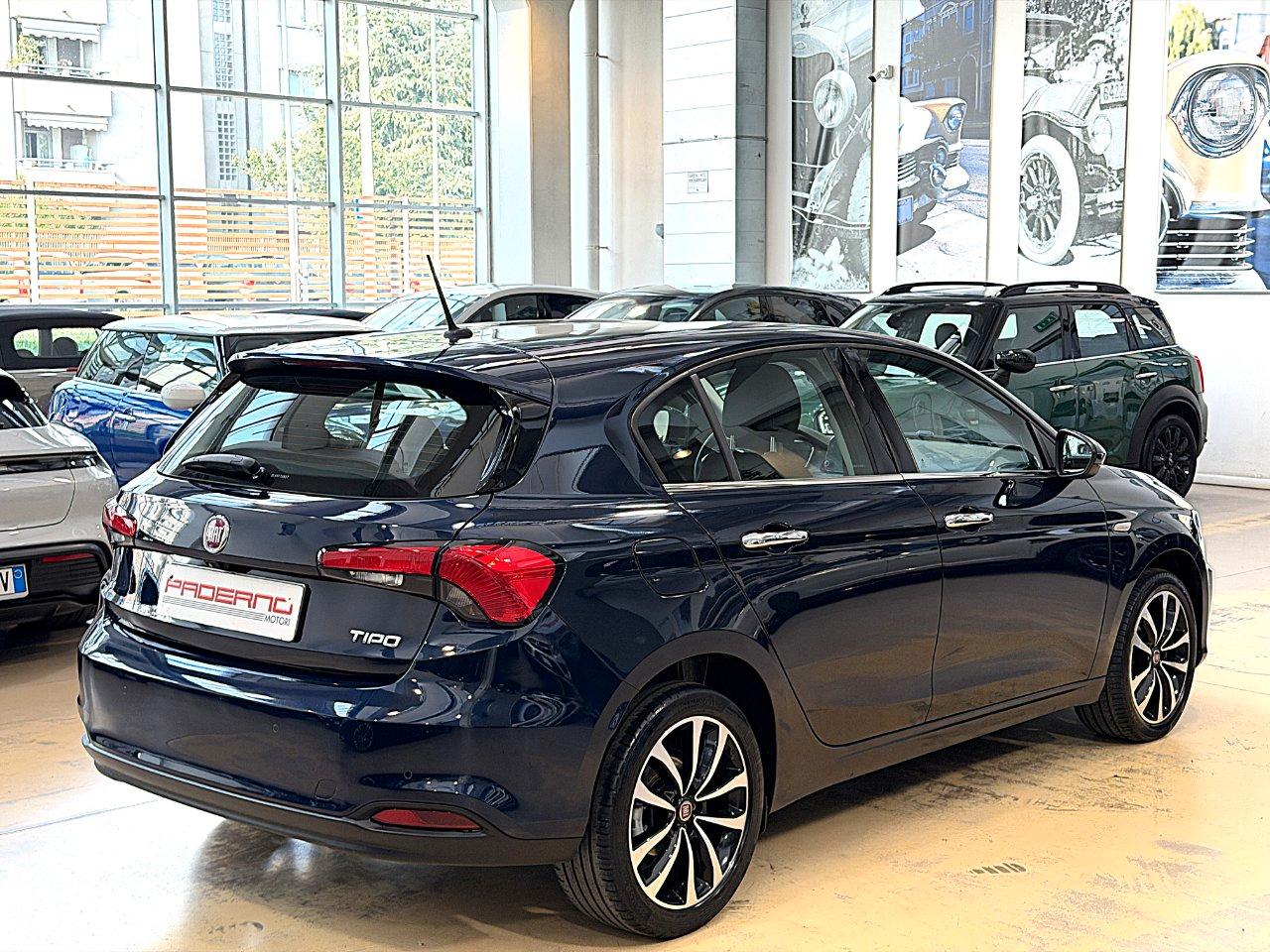 Fiat Tipo 5 Porte 1.6 mjt Lounge s&s 120cv dct - Navi - Carplay - Telecamera