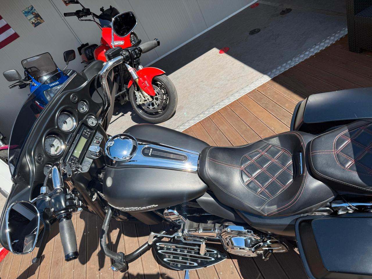 Harley-davidson FLHX Street Glide Touring