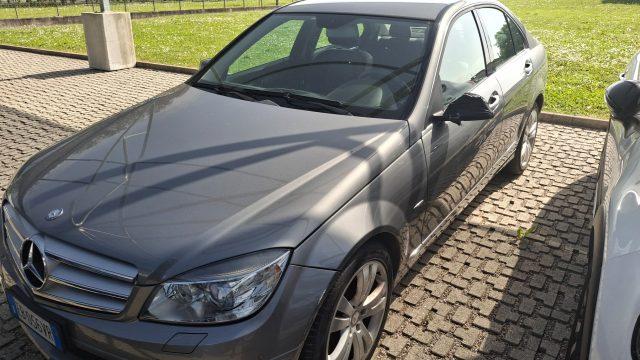 MERCEDES-BENZ C 200 CGI BlueEFFICIENCY Avantgarde