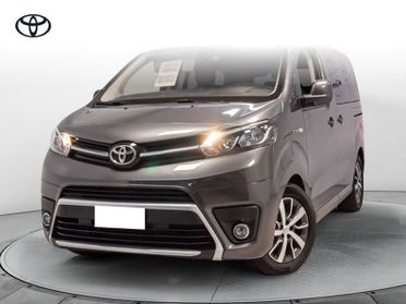 Toyota Proace Verso El. ctric 50 kWh L0 Compact D Executive