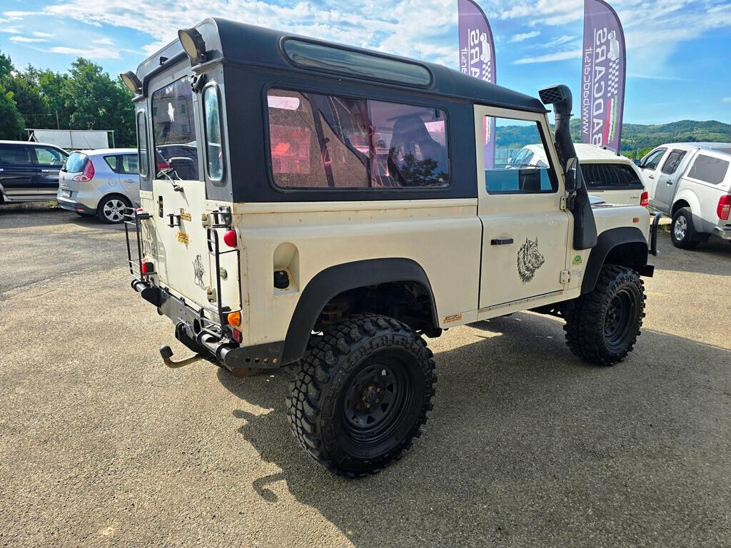 Land Rover Defender 90 2.5 Td5 SW 122CV