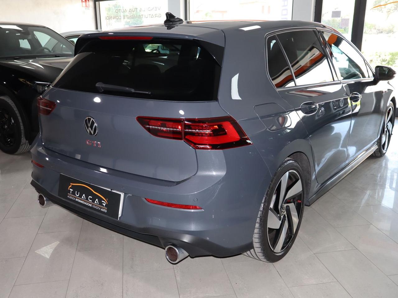 Volkswagen Golf GTI Ultimate 2.0 TSI GTI #10385