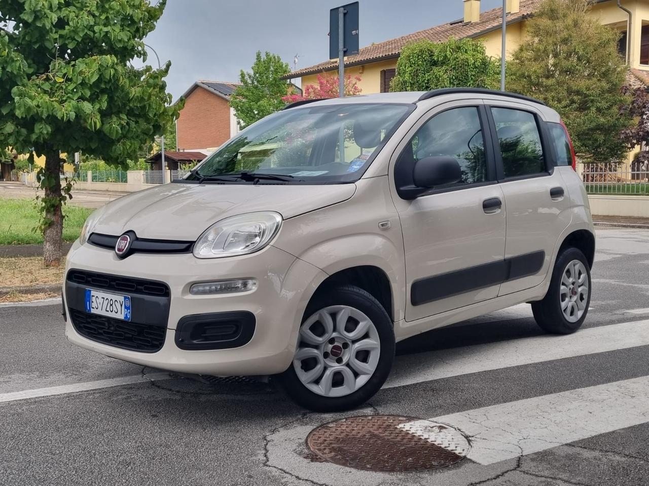 Fiat Panda 0.9 TwinAir Turbo Natural Power Lounge