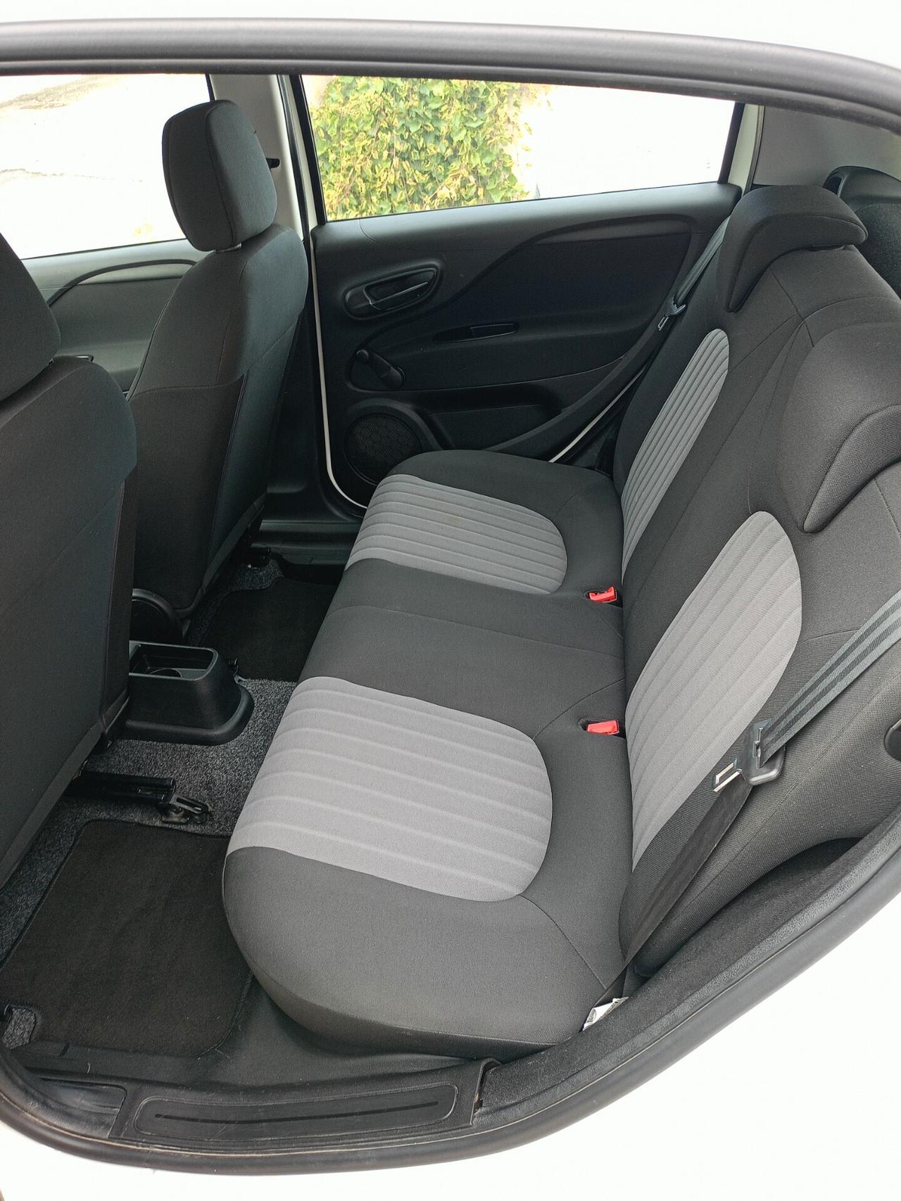 Fiat Punto GPL AUTOCARRO 4 POSTI