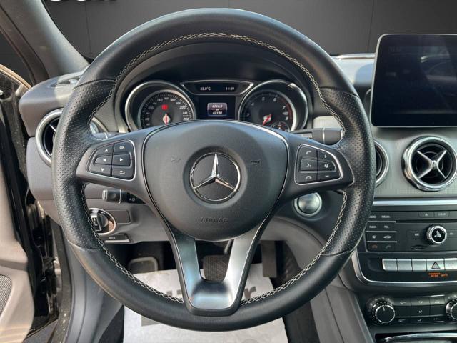 MERCEDES-BENZ GLA 180 Sport
