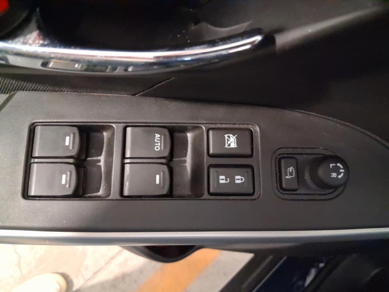 Suzuki S-Cross 1.4 Hybrid Cool