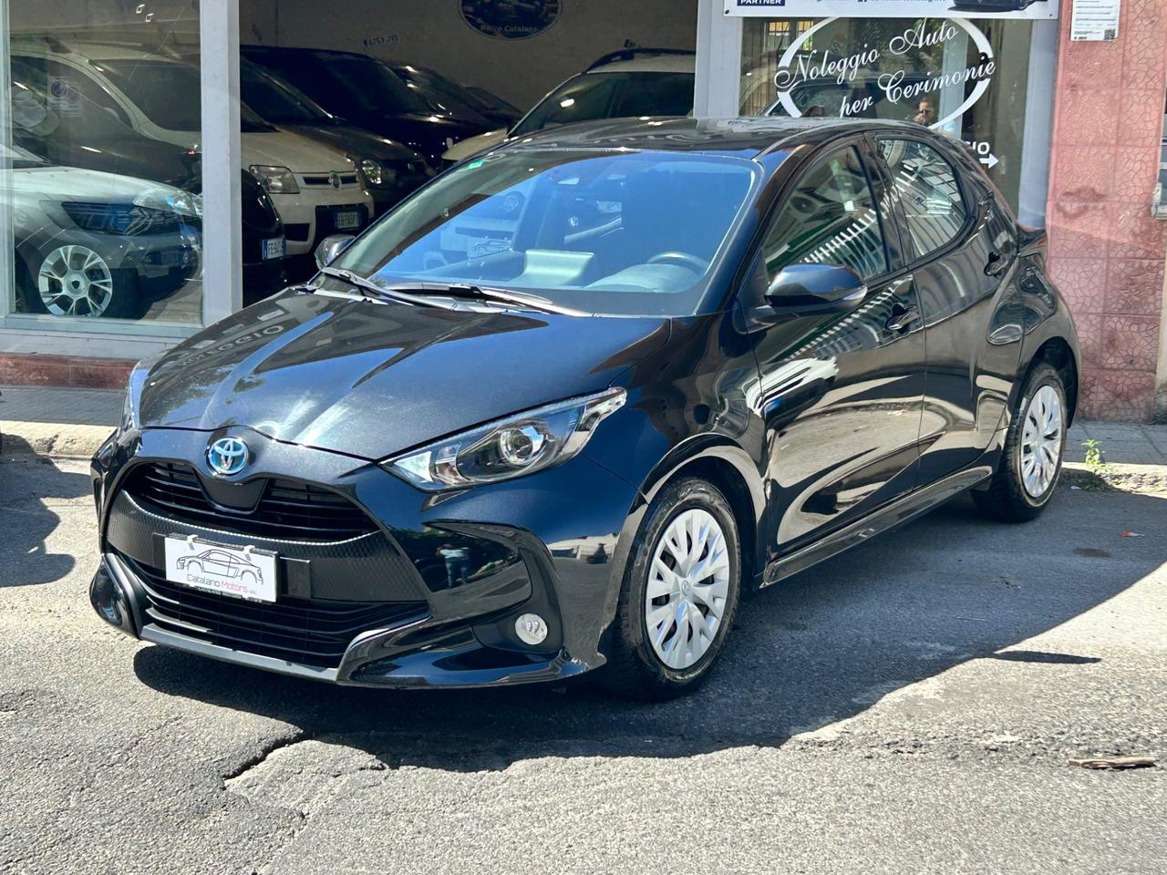 Toyota Yaris 1.5 Hybrid 5 porte Lounge