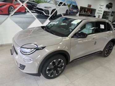 Fiat 600 Hybrid 145 CV DCT MHEV La Prima