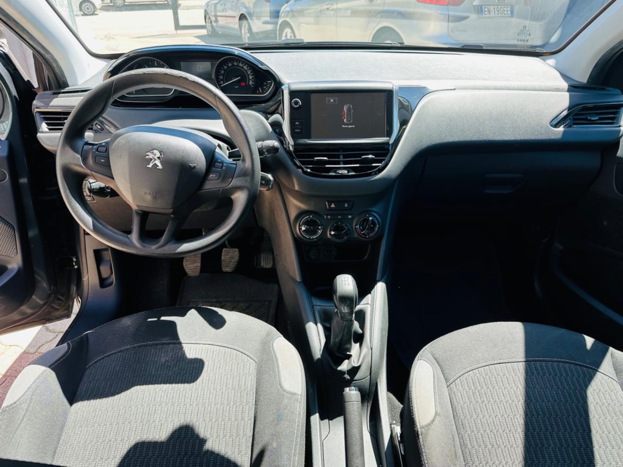 Peugeot 208 BlueHDi 75 5 porte Allure