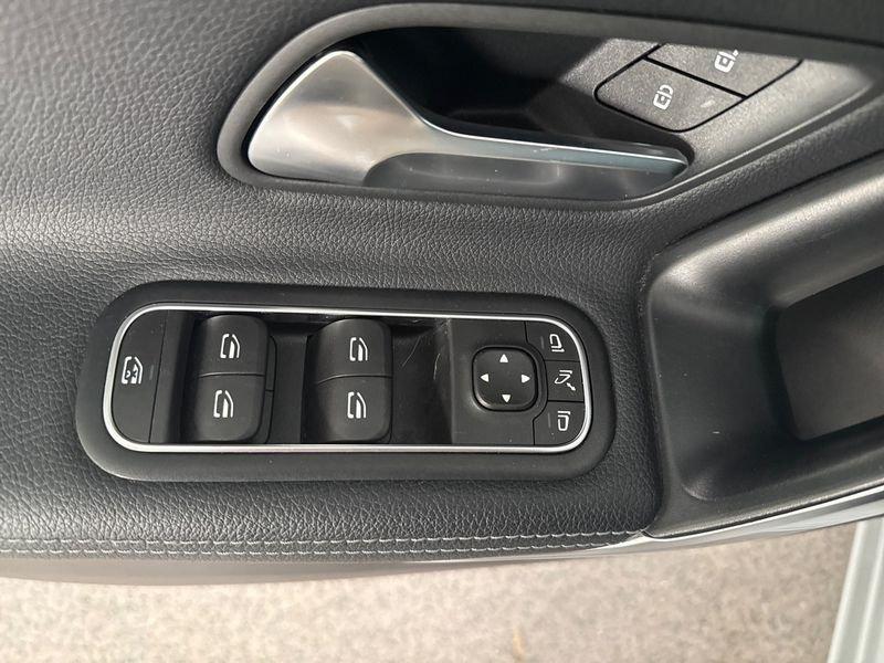 Mercedes-Benz Classe A A 180 d Sport