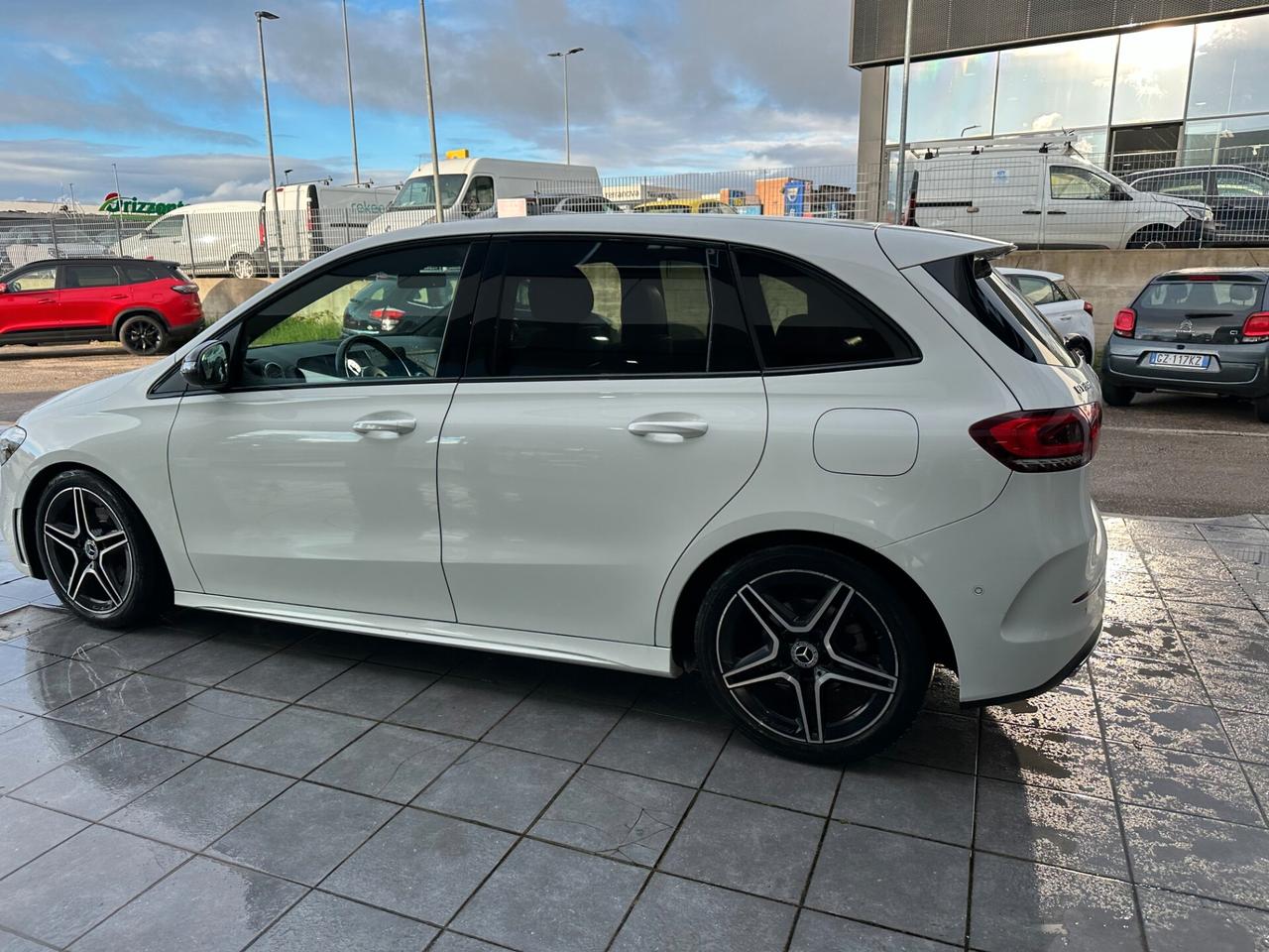 Mercedes-benz B 180 220 d Automatic Premium