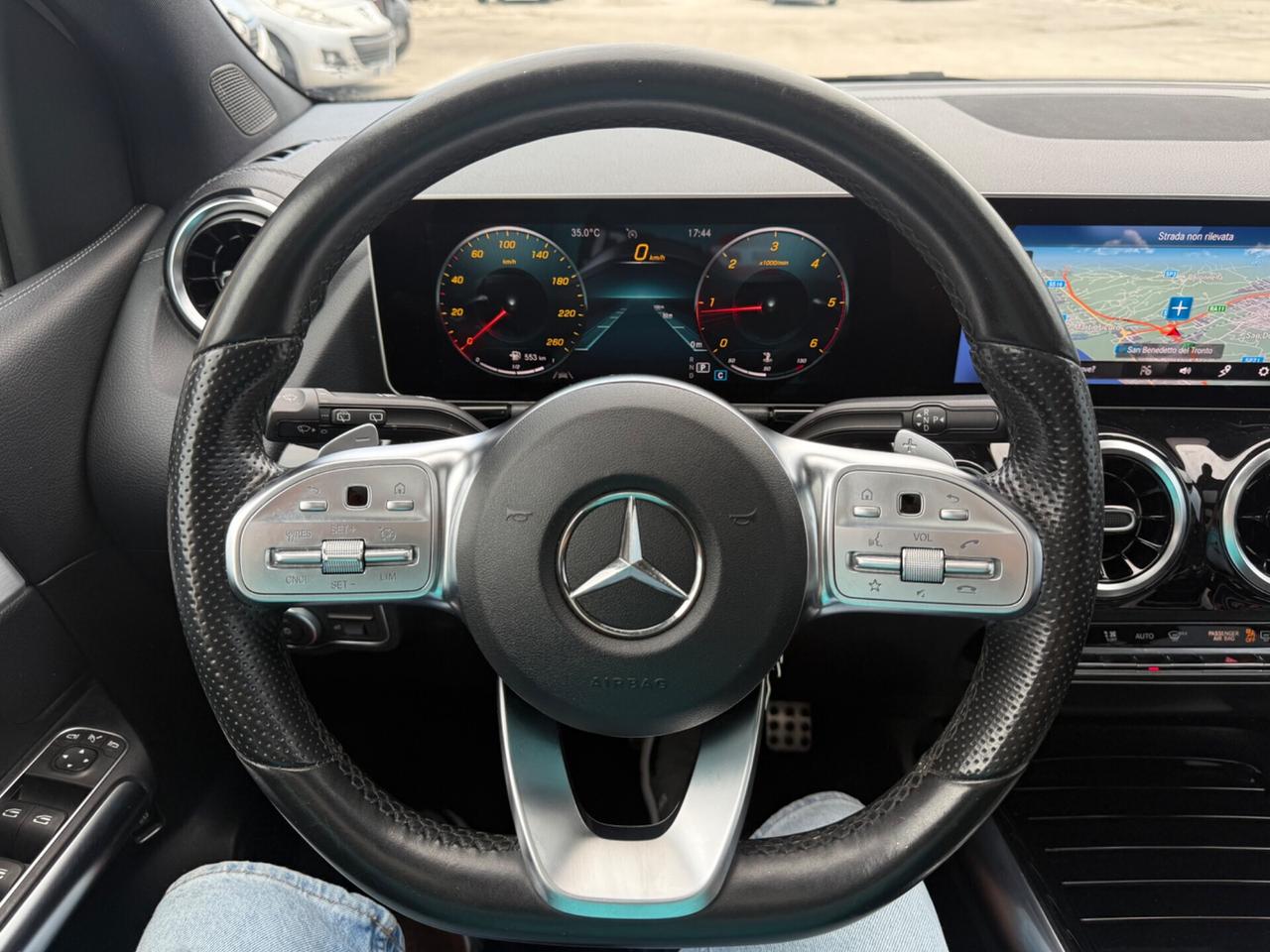 Mercedes-benz B 200 B 200 d Automatic Premium