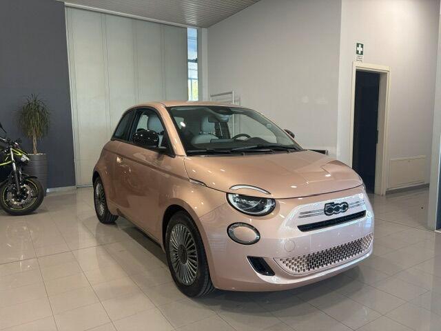 Fiat 500 1.0 hybrid Icon