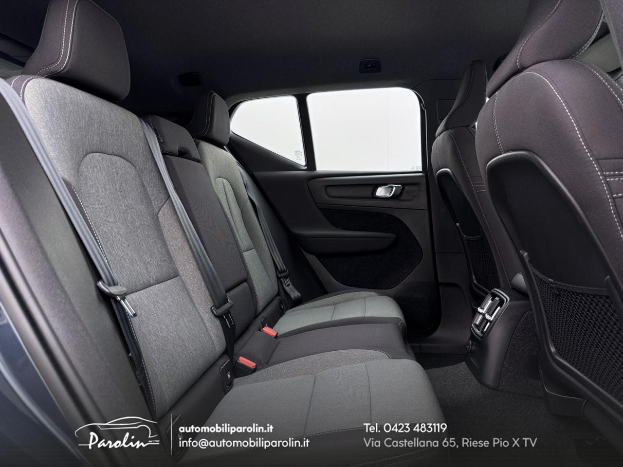 VOLVO XC40 T4 Recharge Plug-in Hybrid Inscription Expression