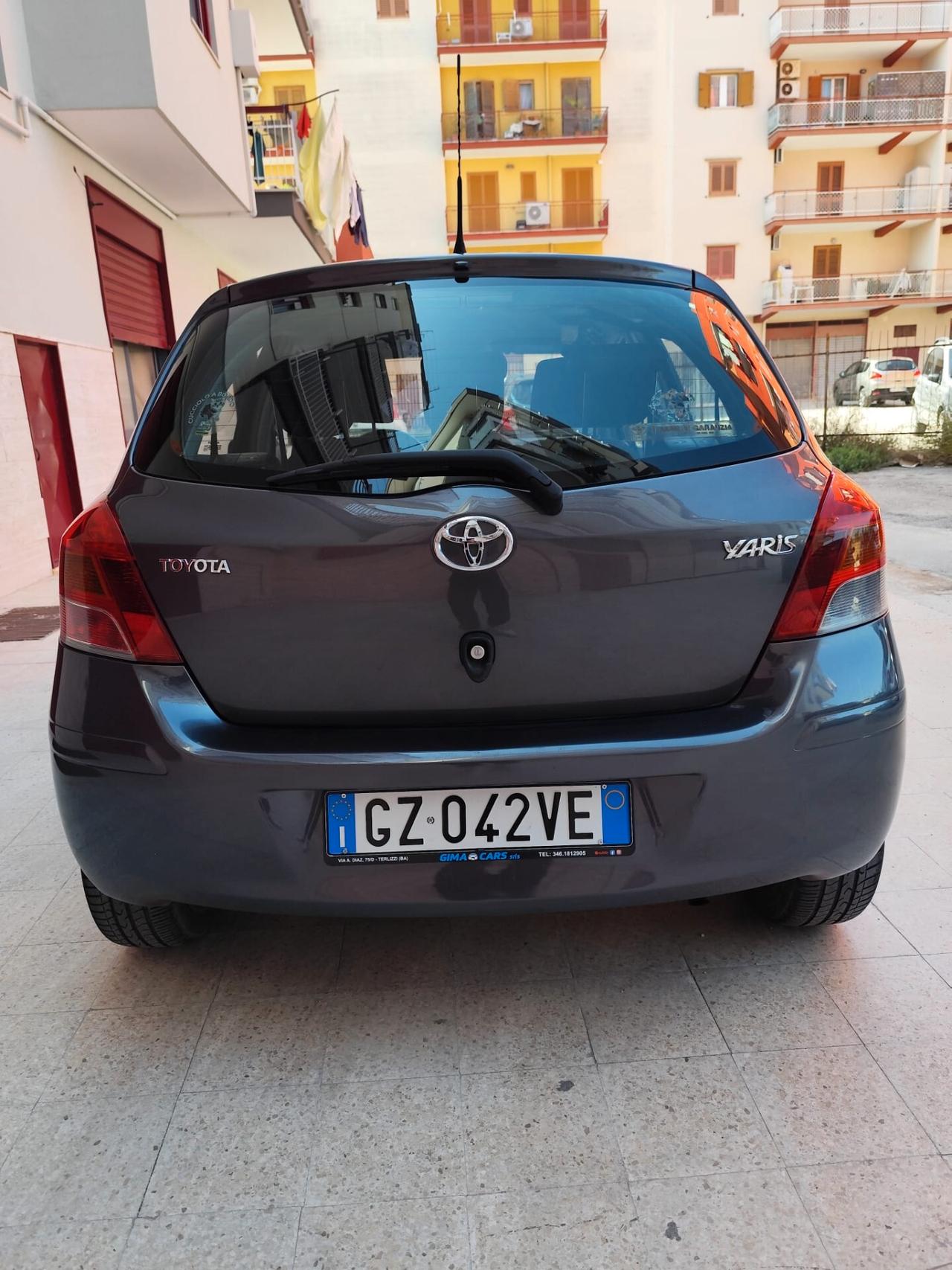Toyota Yaris 1.0 Benzina 69 cv