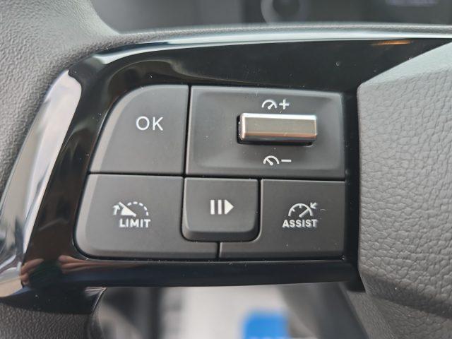 PEUGEOT Traveller BlueHDi 180 CV EAT8 9 posti