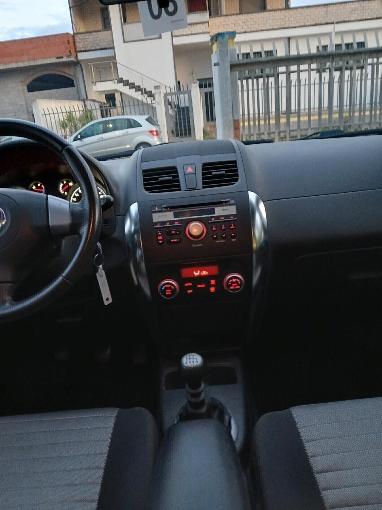 FIAT Sedici Emotion 2.000 MultiJet 136cv 4WD