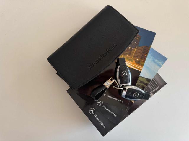 MERCEDES-BENZ GLK 200 CDI Premium