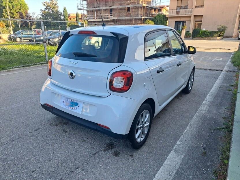 Smart ForFour 1.0 Passion Total White PELLE/TETTO