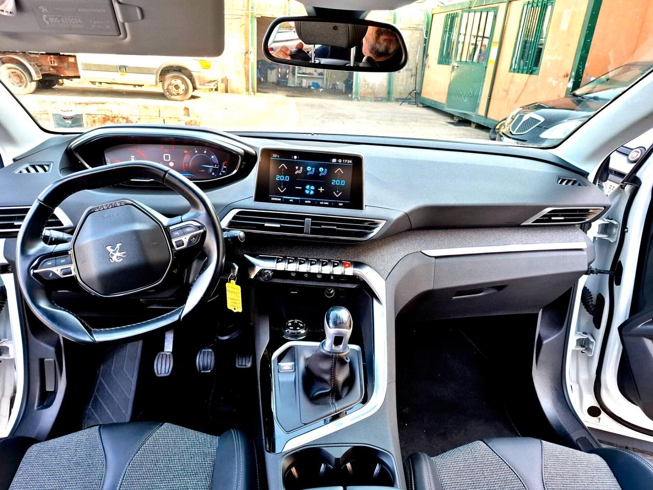 Peugeot 3008 BlueHDi 130 S&S Allure