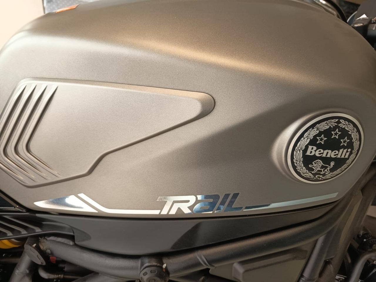 Benelli Leoncino 800 TRIAL