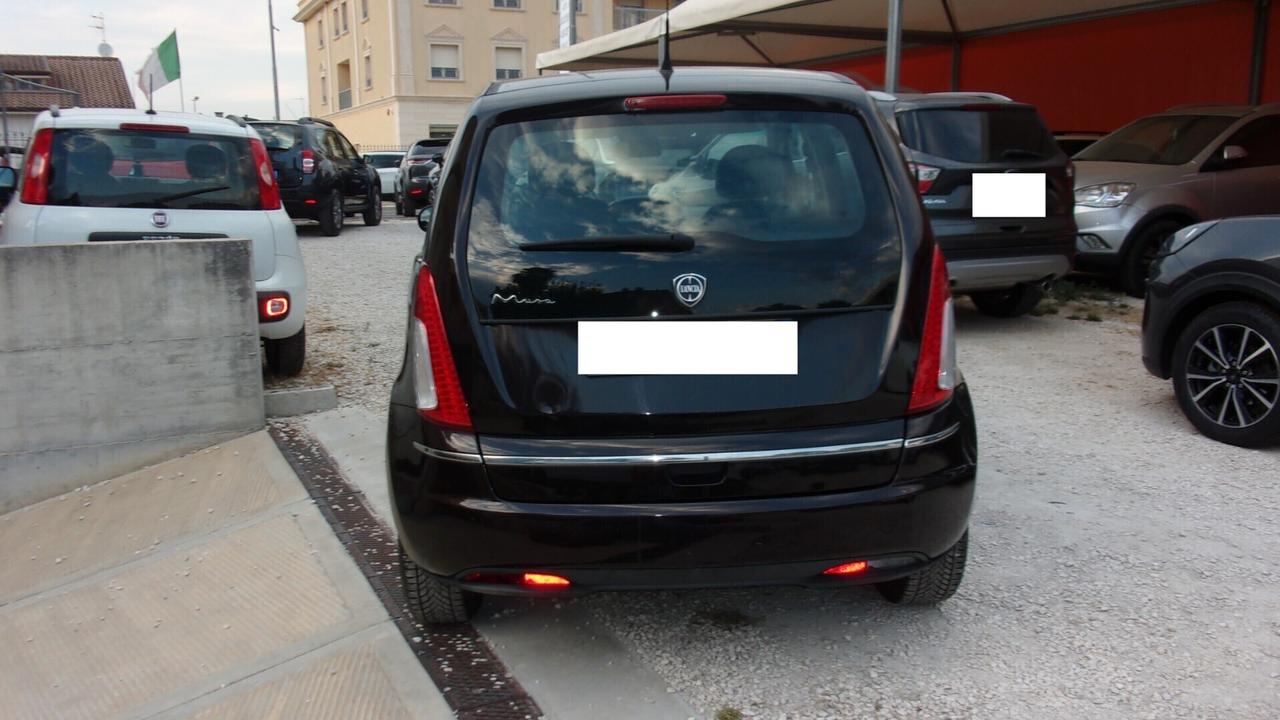 Lancia MUSA 1.4 8V Ecochic (GPL) Gold