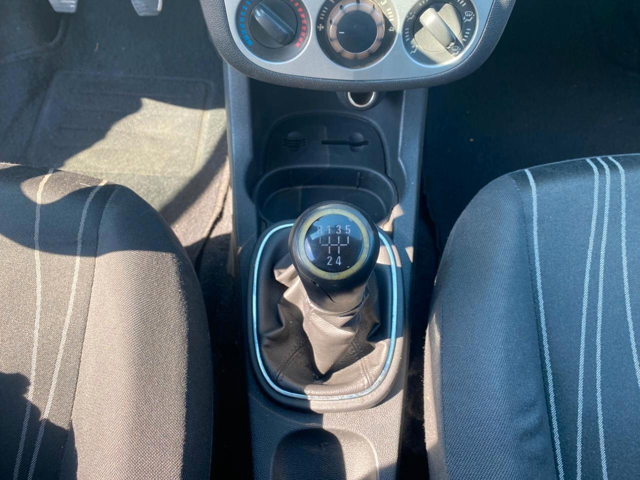 Opel Corsa 1.2 5 porte Easytronic Cosmo