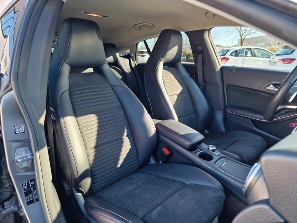 Mercedes-benz CLA 200 d Shooting Brake Automatic Premium 136 cv