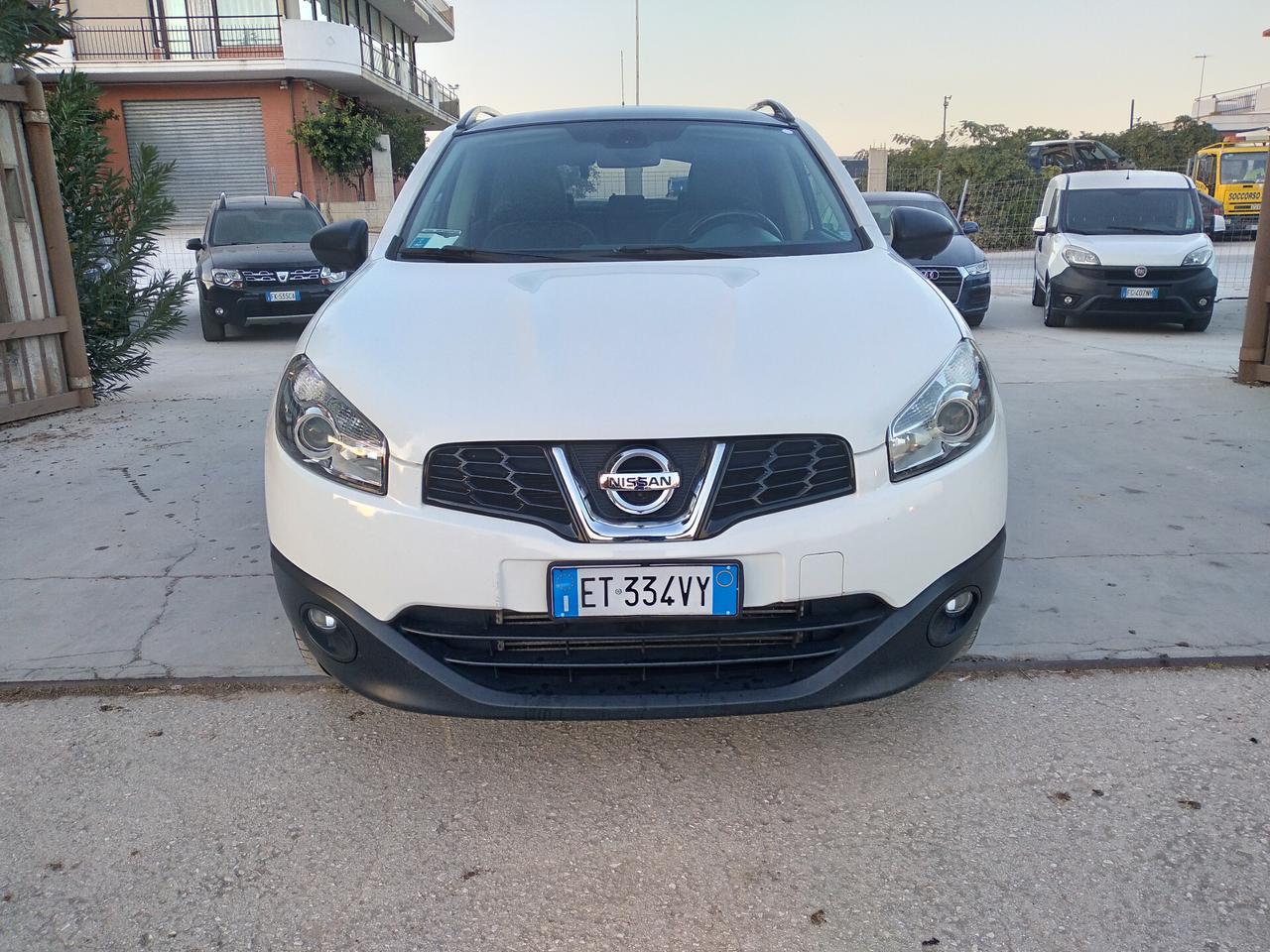 Nissan Qashqai 1.6 dCi DPF 360