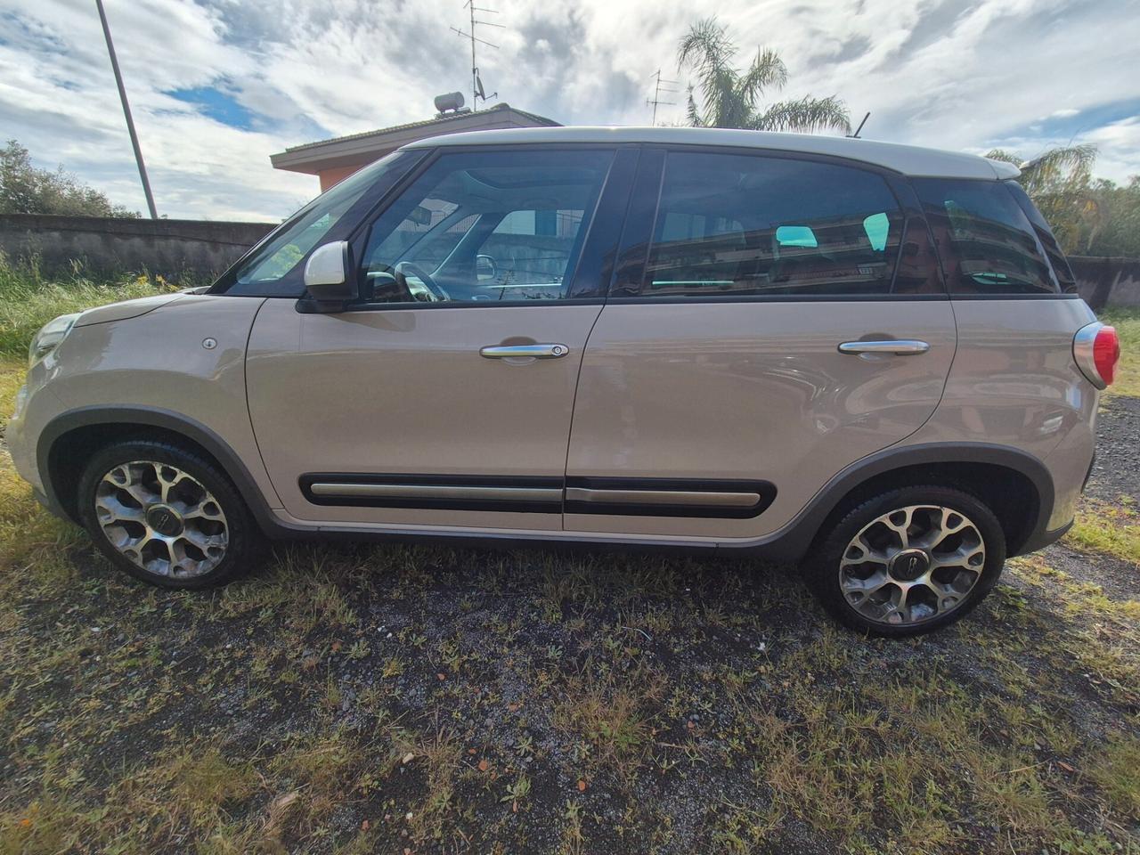 Fiat 500L 1.6 Mtj Beats Tetto panoram. Navig.