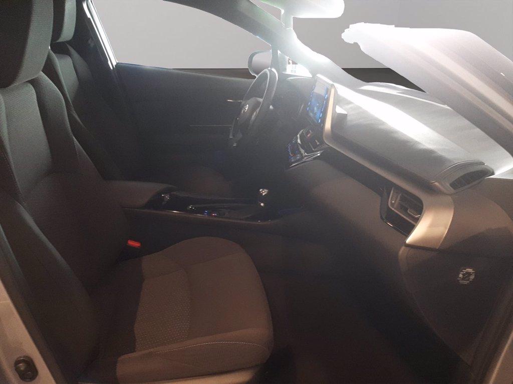 TOYOTA C-hr 1.8h trend 2wd e-cvt del 2017