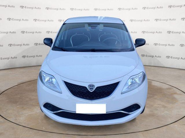 LANCIA Ypsilon 1.2 69 CV 5 porte Silver