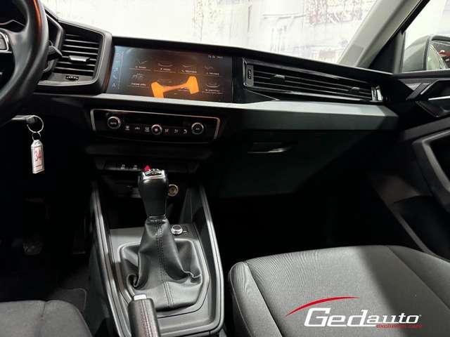 Audi A1 SPB 30 TFSI S line edition FULL-LED NAVI