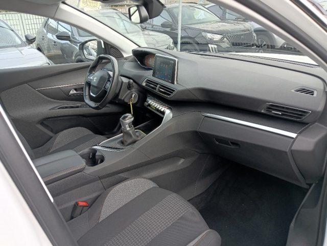 PEUGEOT 5008 Autocarro N1 5 Posti BlueHDi 130 S&S Active