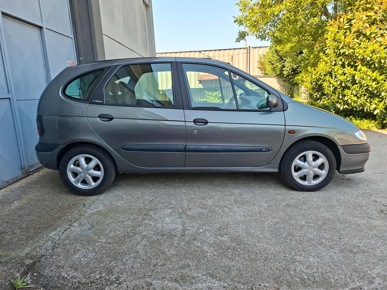 Renault Mégane Scénic 1.6 16V *NEOPATENTATI*